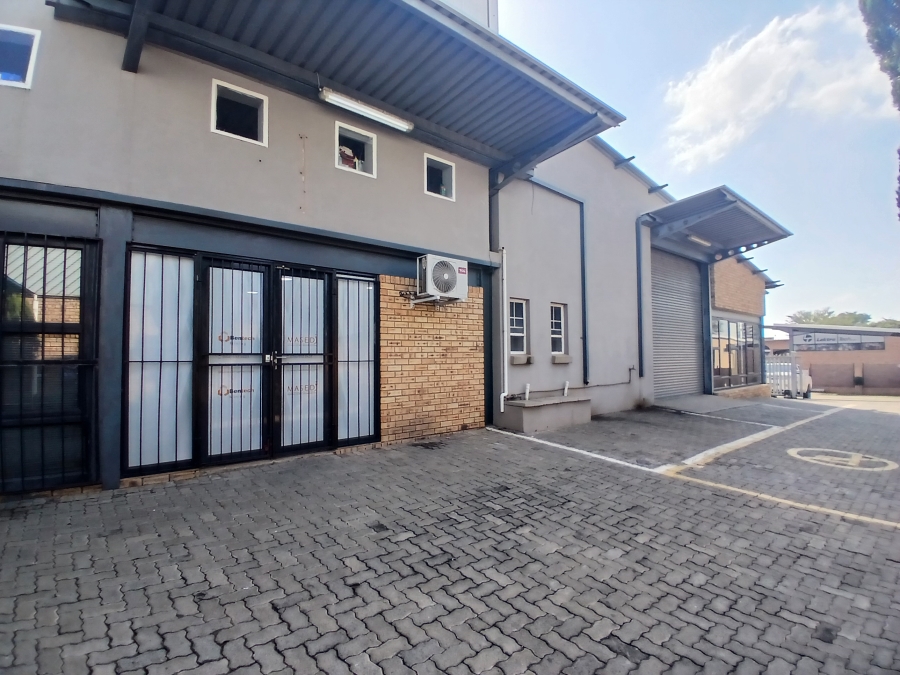 Commercial Property for Sale in Waterval East North West